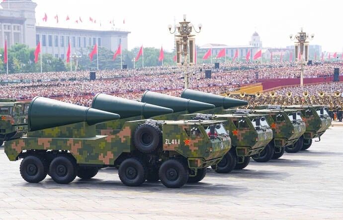 致敬强国荣光，汲取奋进力量：乐鱼买球-乐鱼买球（中国）
计算机全员同看九三阅兵，铭记抗战胜利80周年